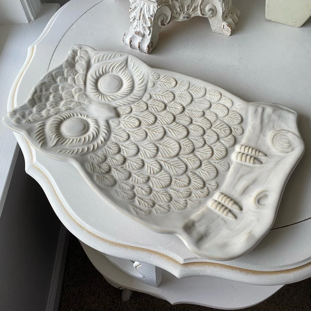 Pottery Barn Owl Platter Large Cream White Tan‎